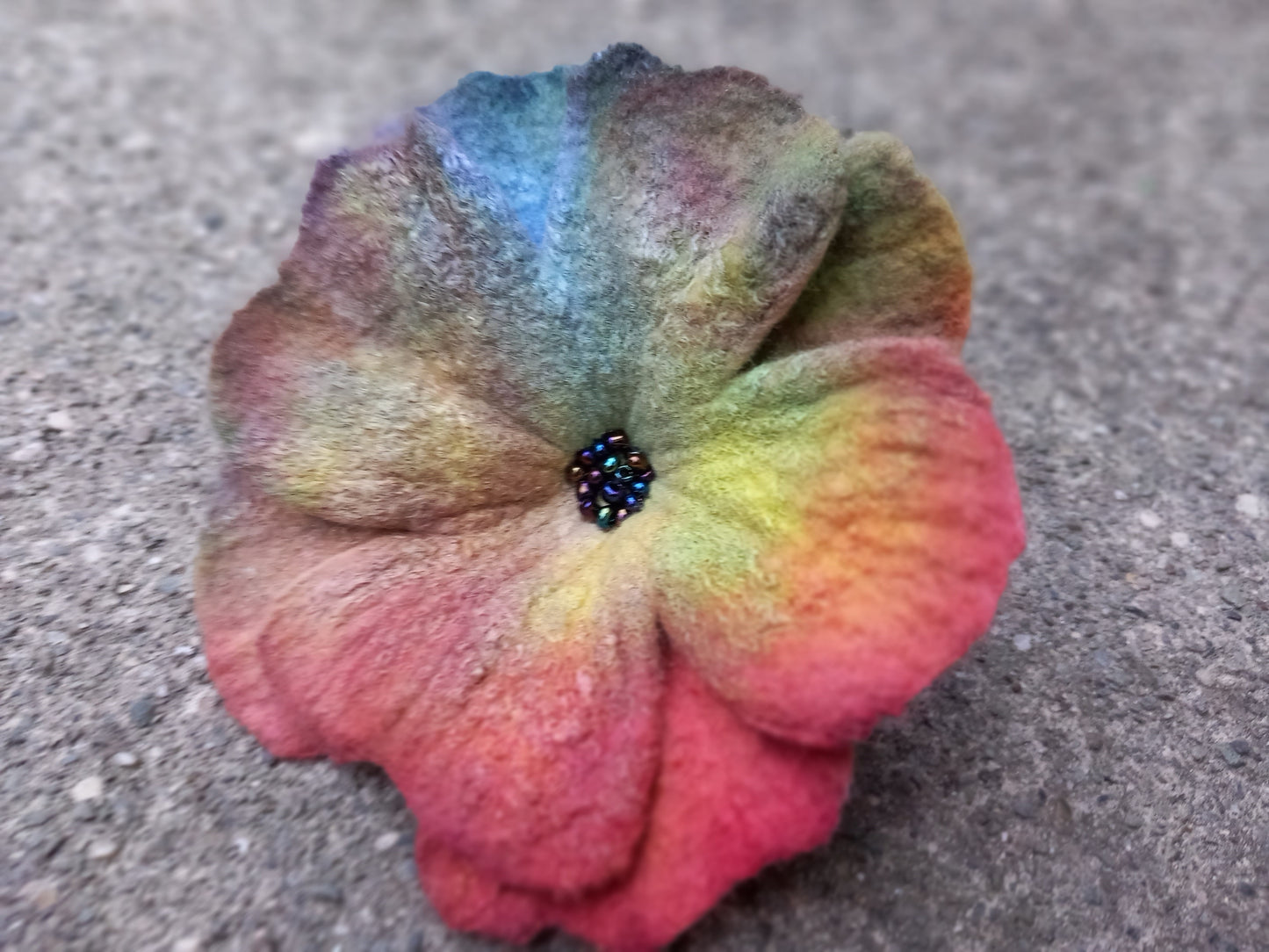 Felt flower big