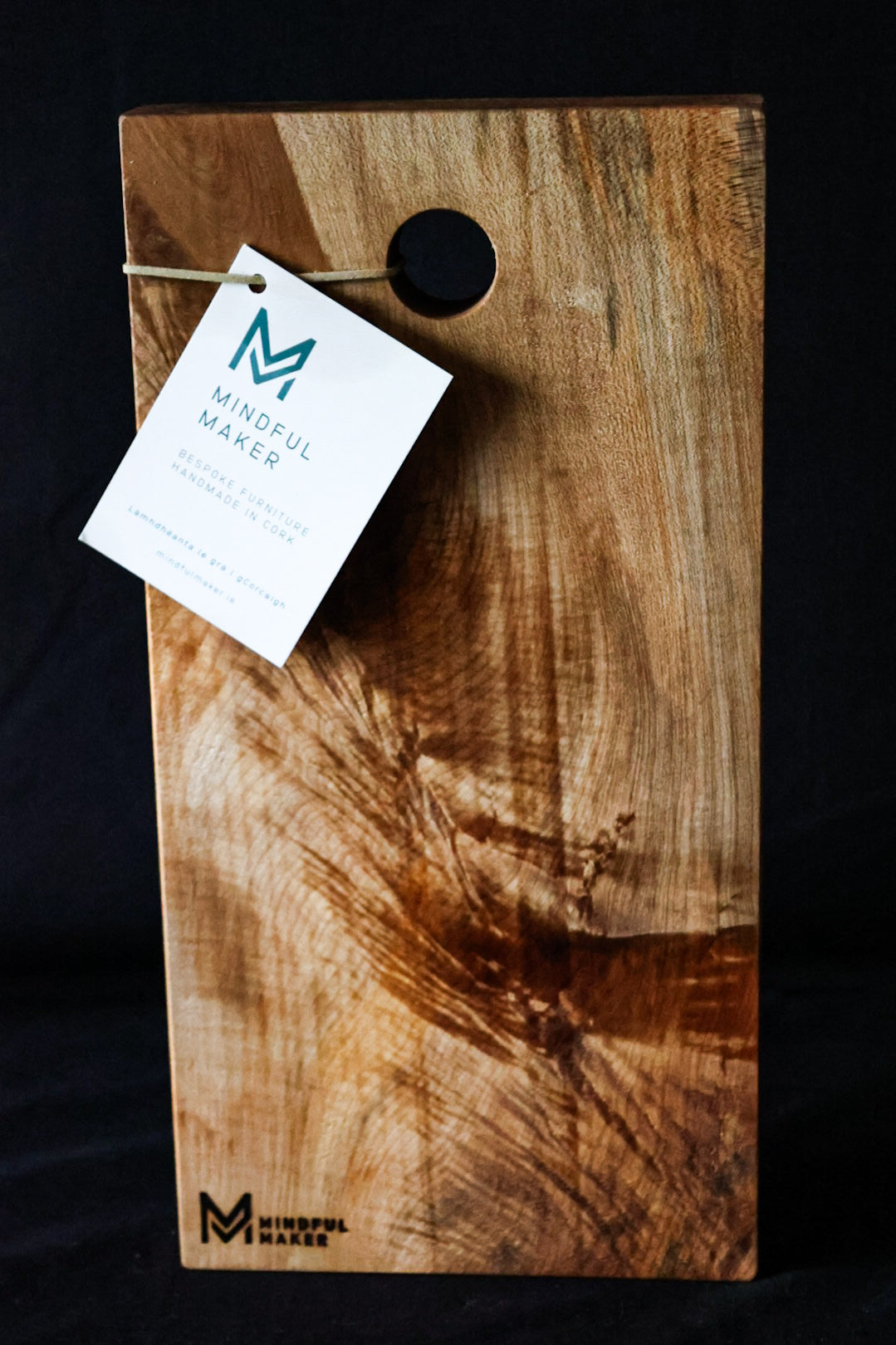 Medium serving/chopping board
