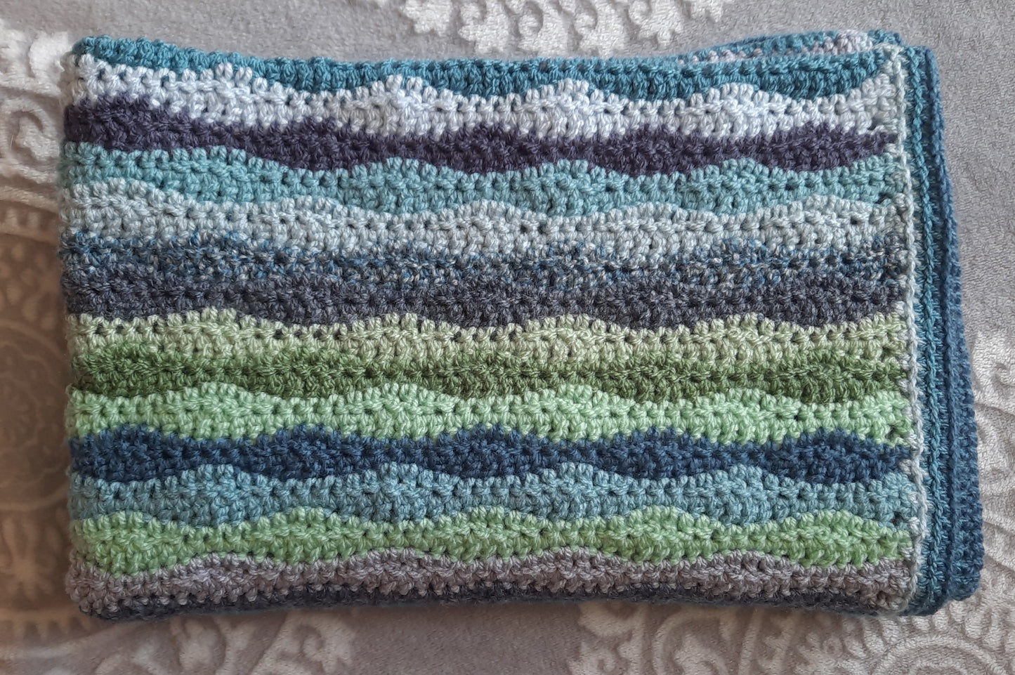 Crochet baby blanket - Atlantis