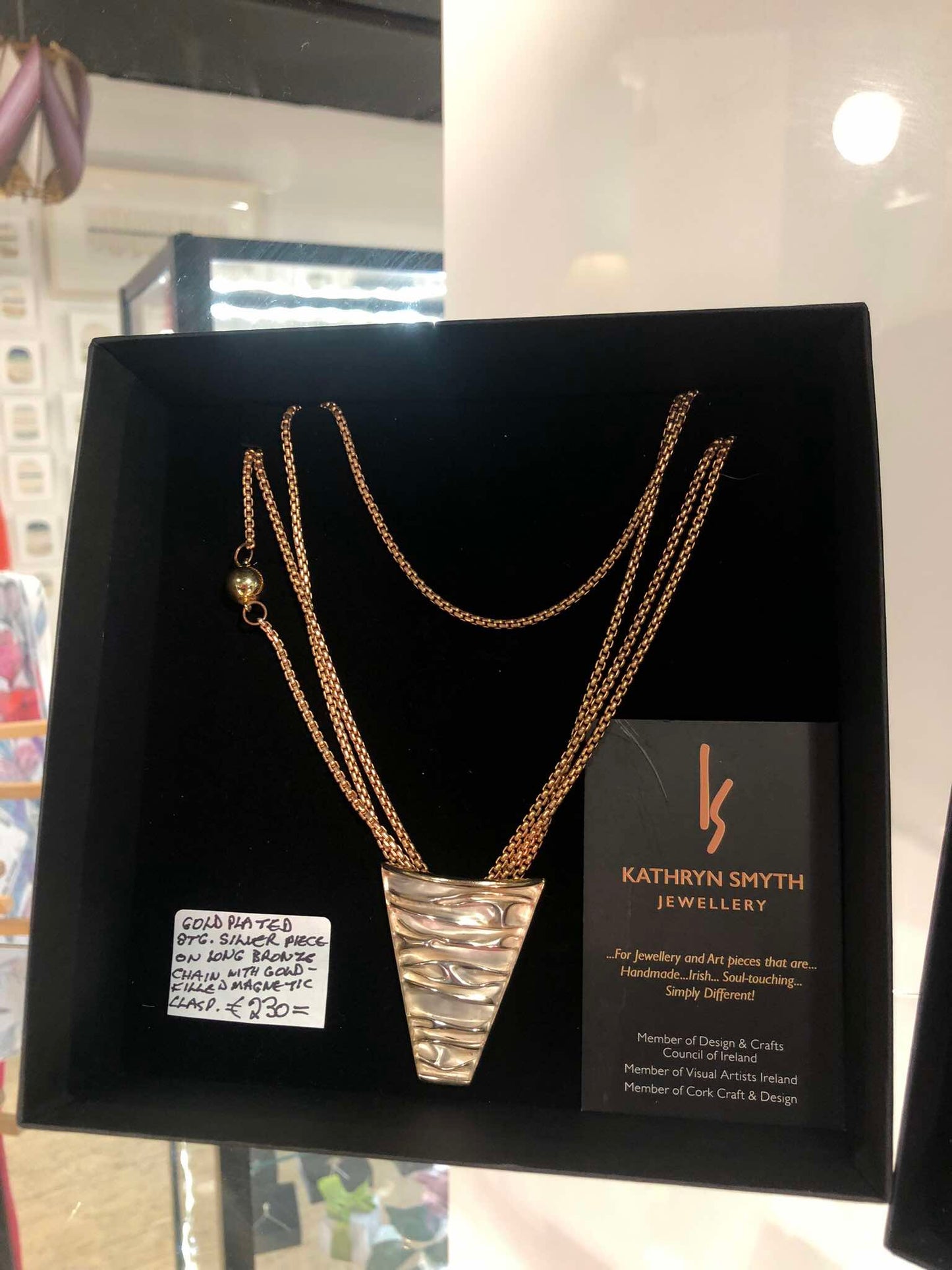 8ct Gold and Bronze pendant with Magnetic Clasp