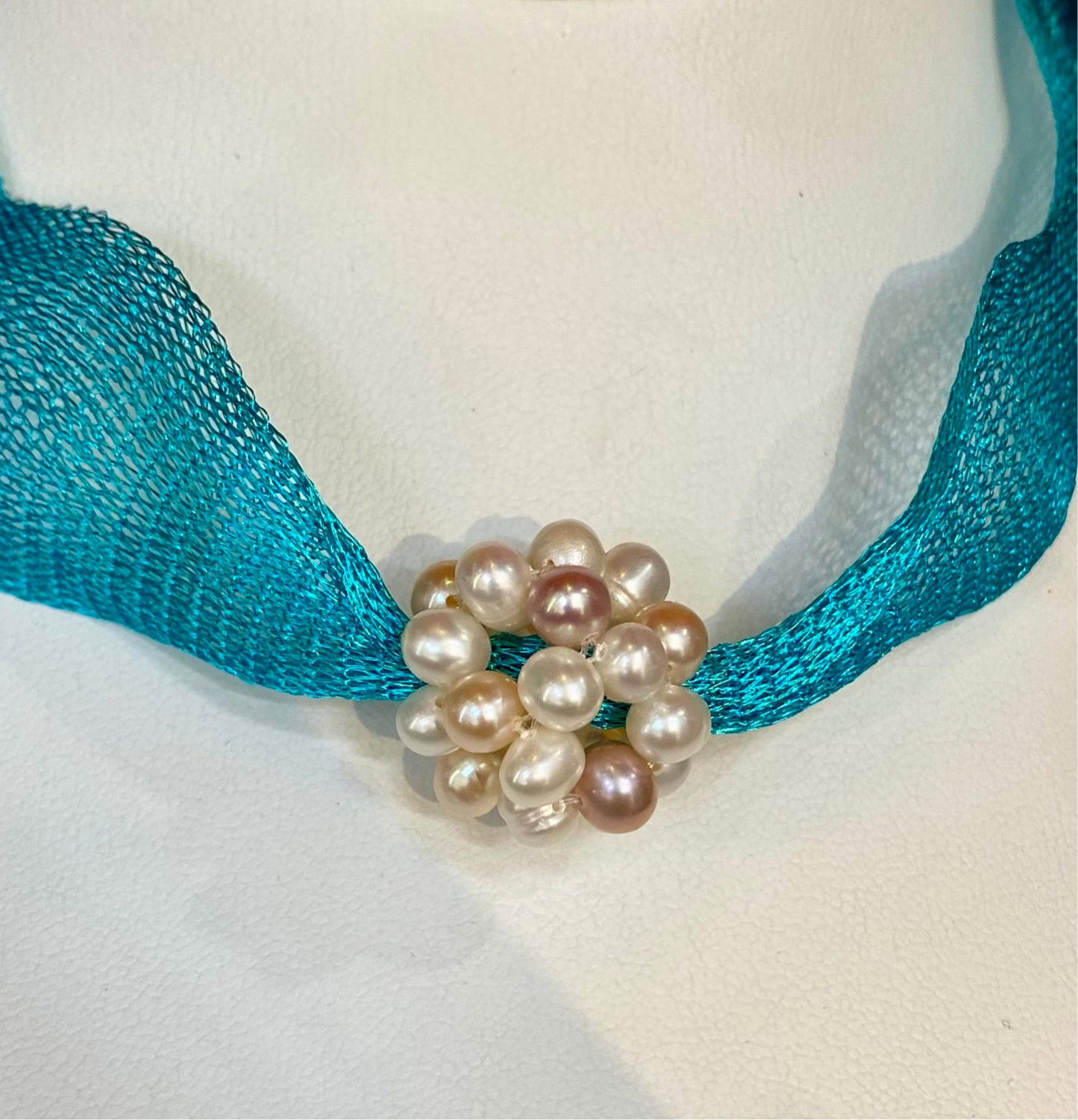 Seaweed Pearl Necklace