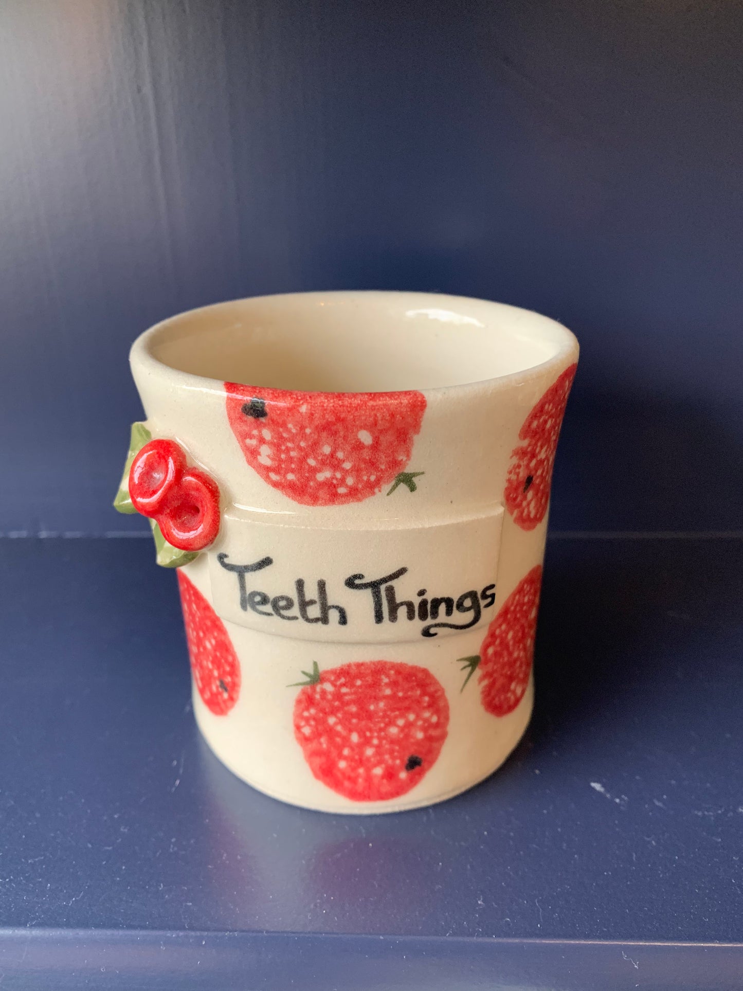 Teeth things (r)