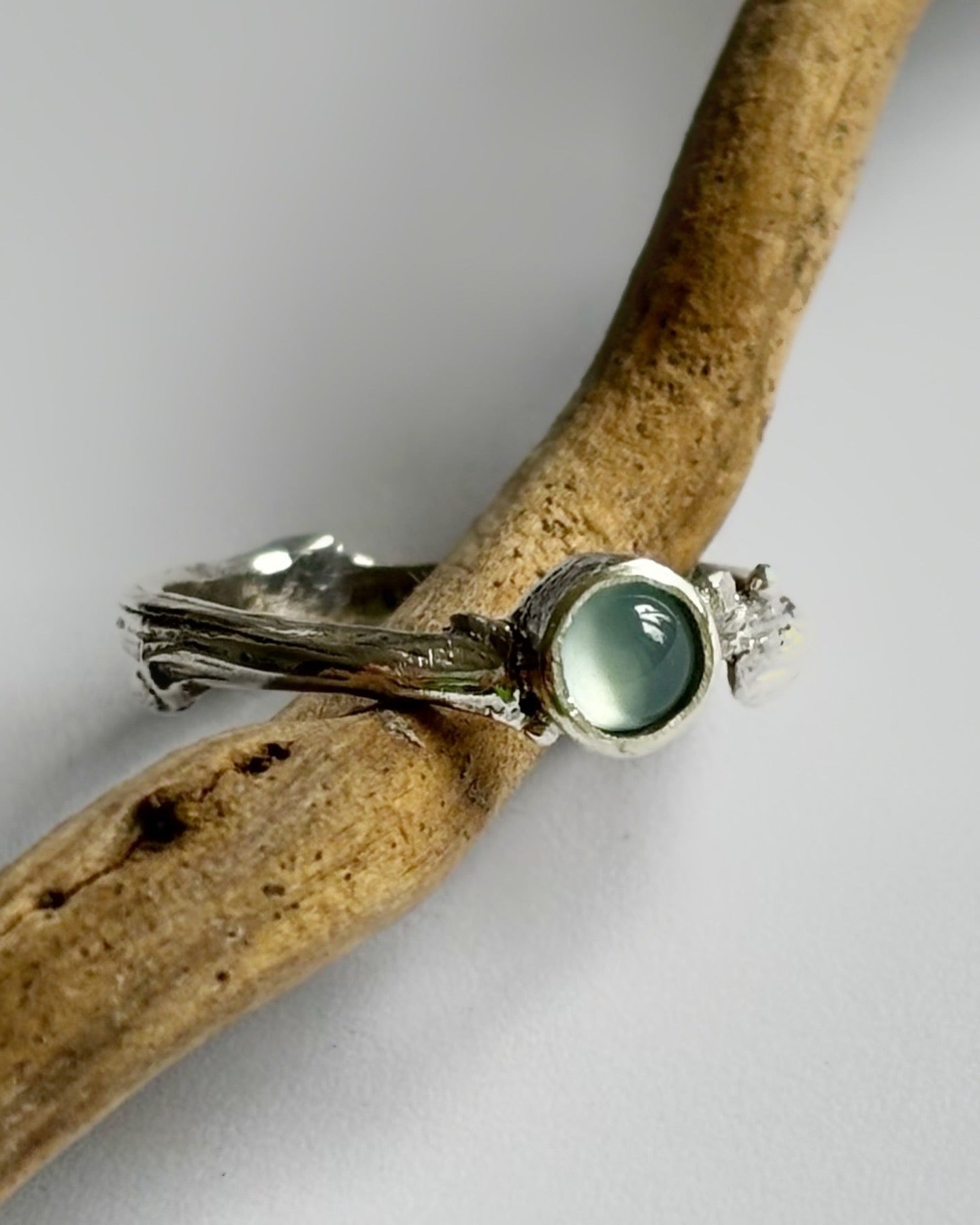 Twig Ring with stones