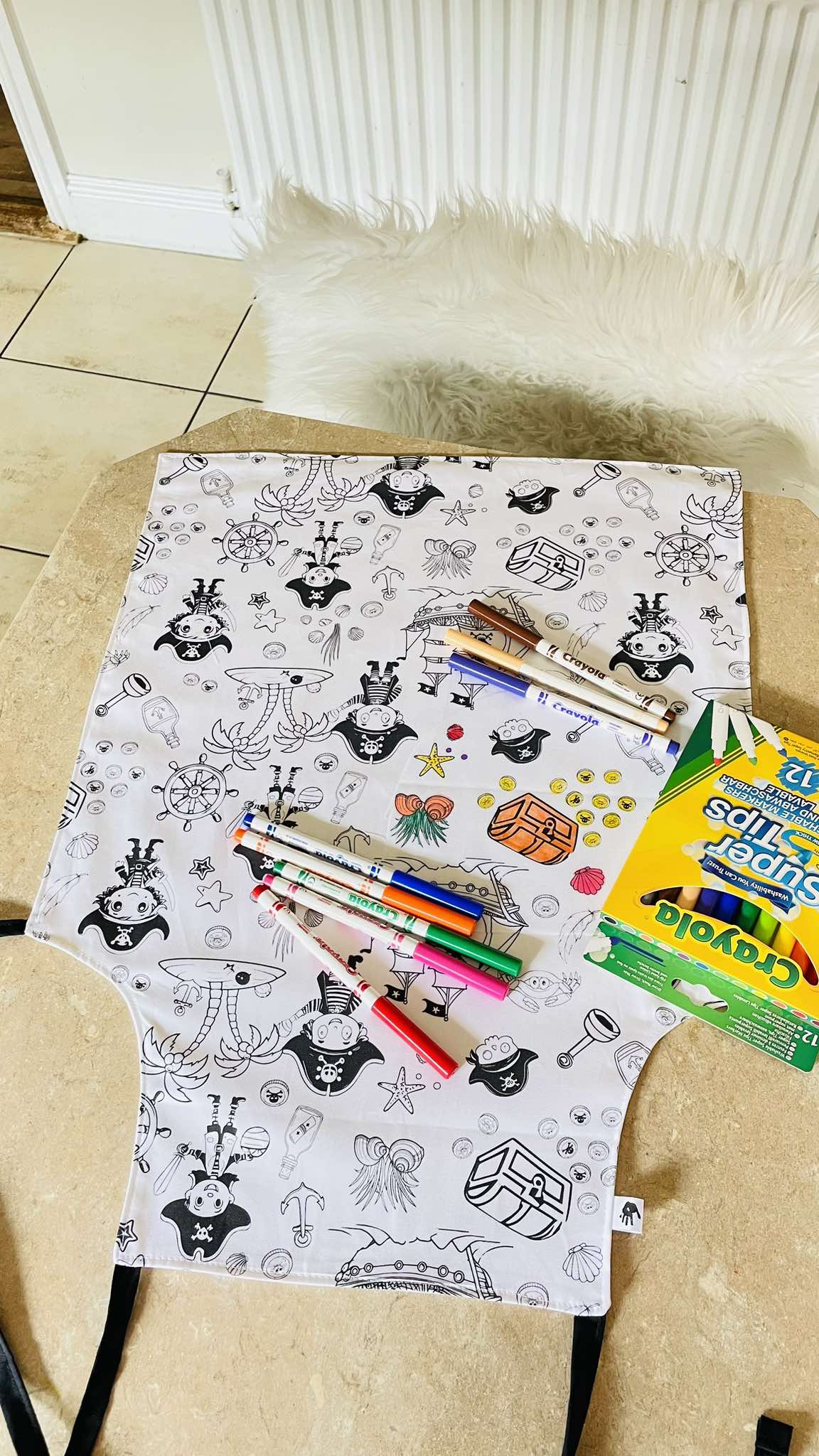 Pirate ‘Colour Me’ Apron with 12 Washable Markers – Reversible, Creative, and Durable Apron for Kids Aged 3-8 | Gift Idea