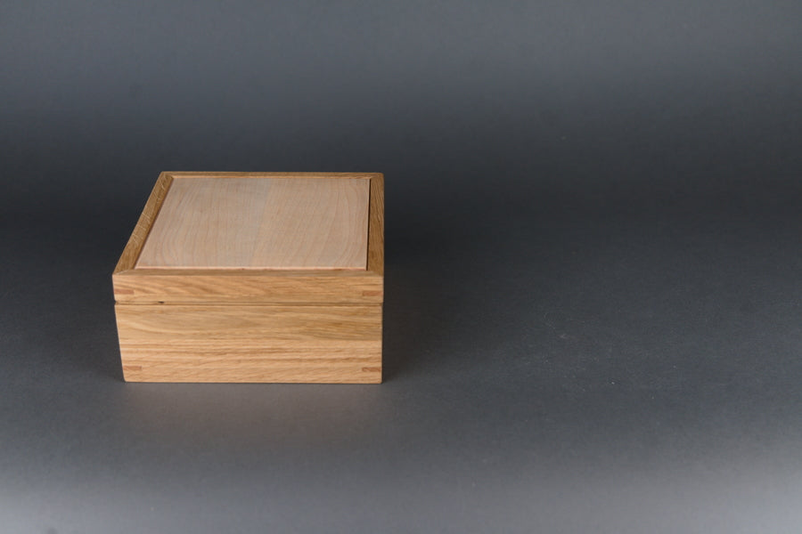 Oak Keepsake Box w/ tray