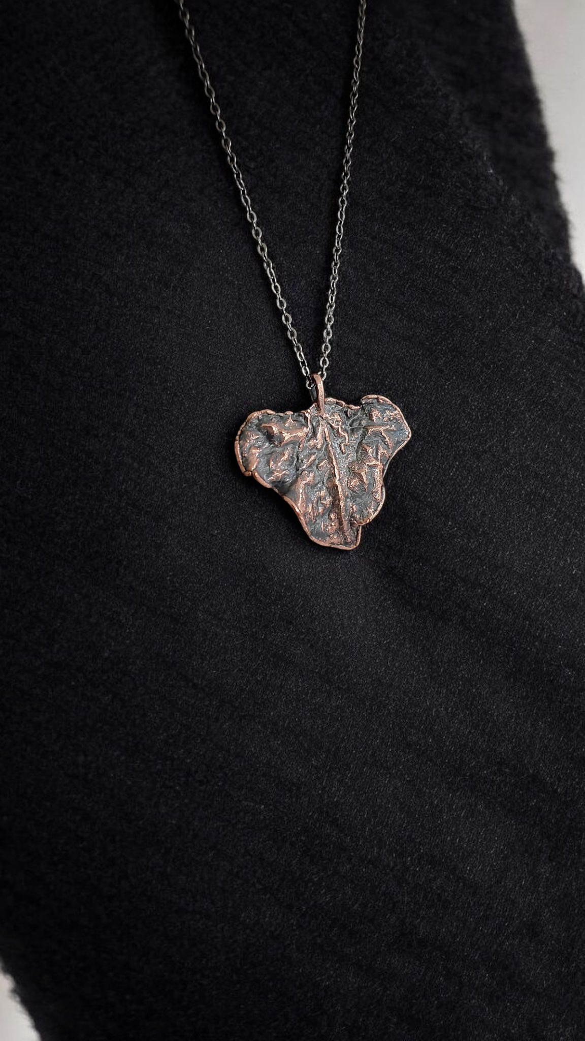 Copper Pendant “Ivy Leaf”