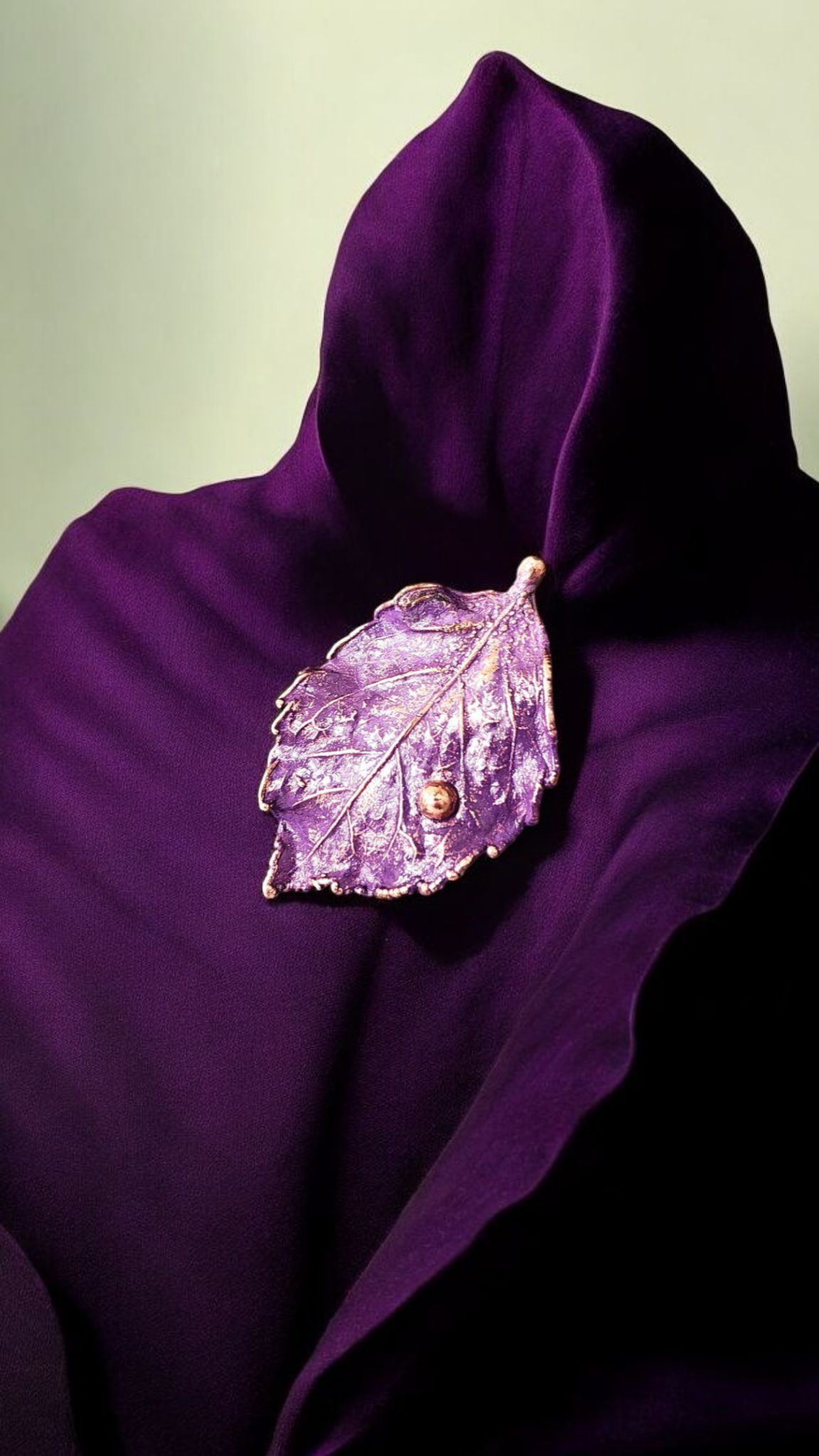 25 Copper Brooch “Morning Trace”