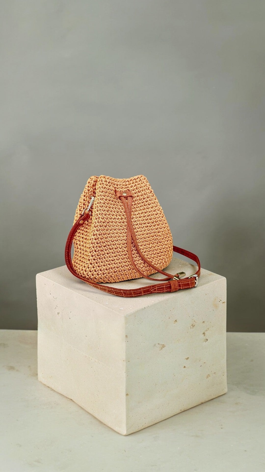 Bucket Bag "Curry"