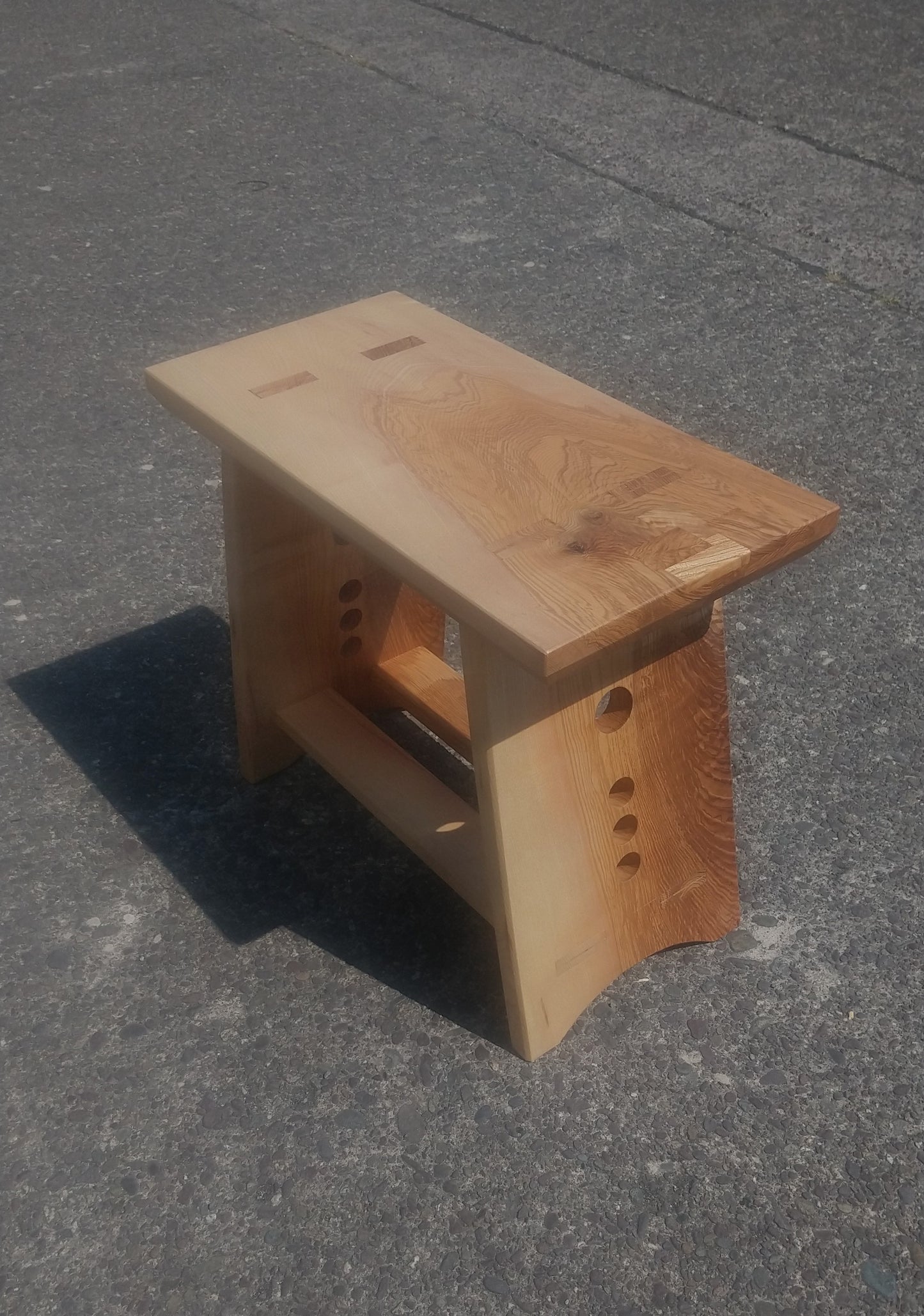 Dolmen - Low table