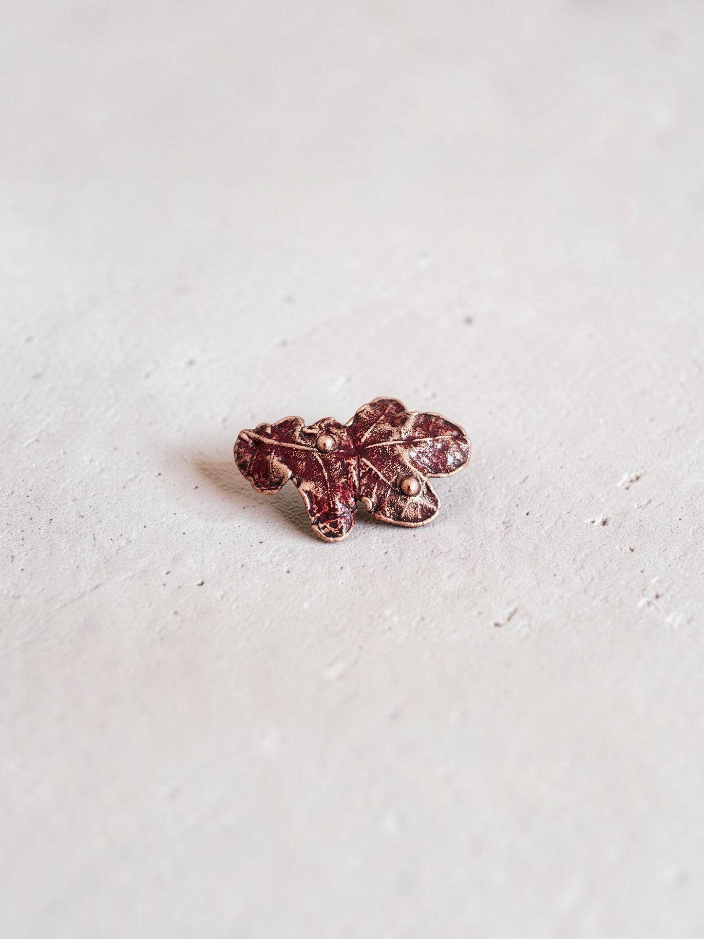 3/1 Wine Oak Leaf with Dew Drops – Copper Brooch