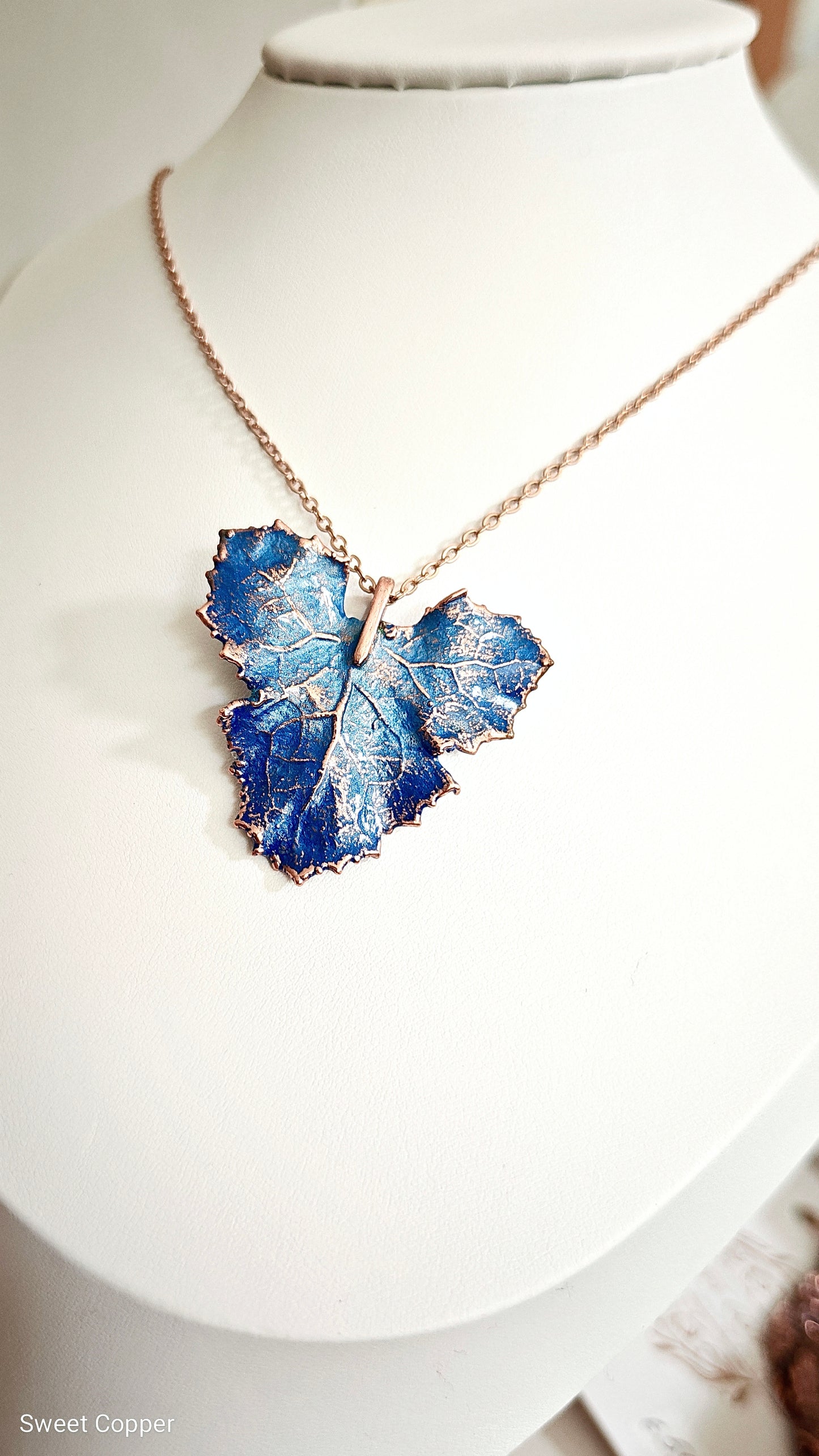 2/2 Azure Vine – Copper Pendant