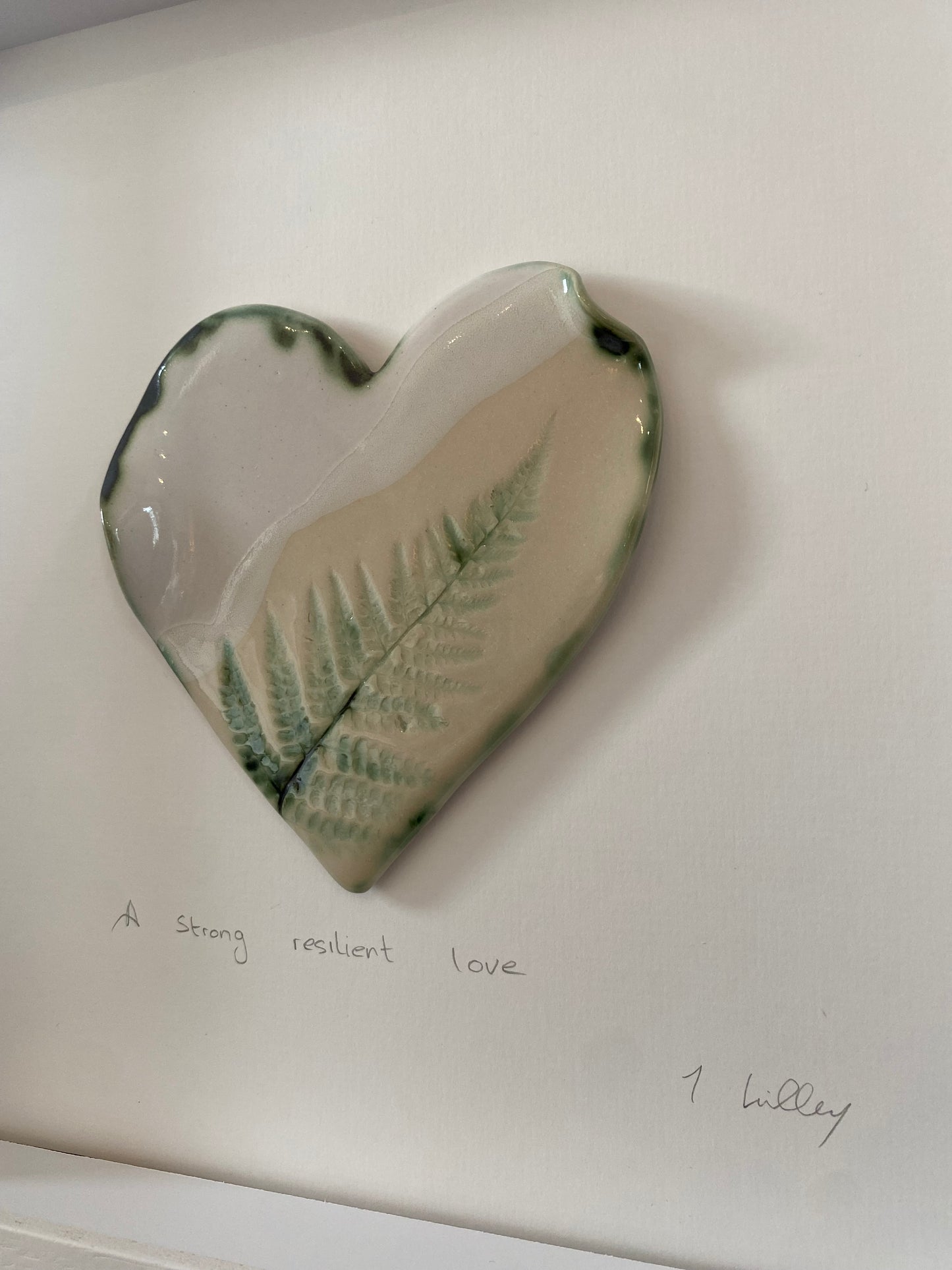 Large Fern Heart Frame White