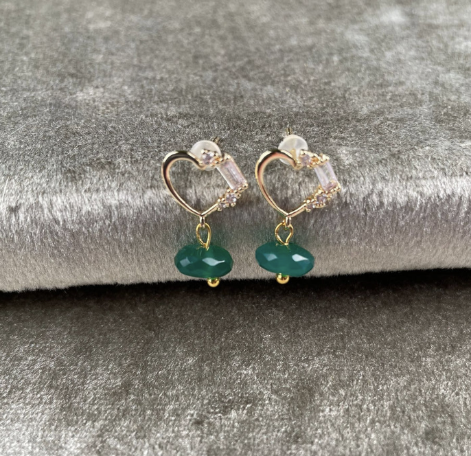 Heart Drops | Green Onyx | Protection & Decision Making