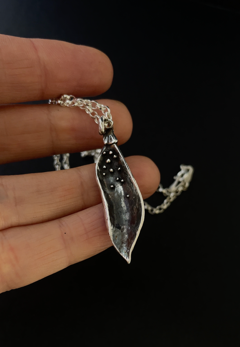 Seedpod Necklace I