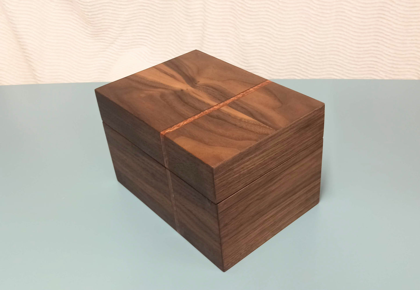 humidor/ceremonial ashes box