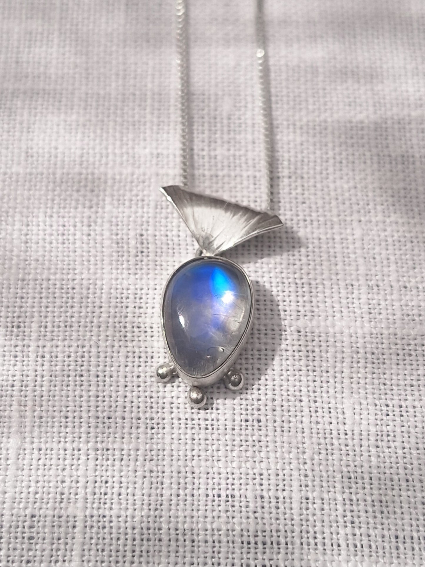 Moonstone pendant medium