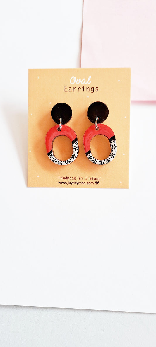 Oval dangle earings red/black