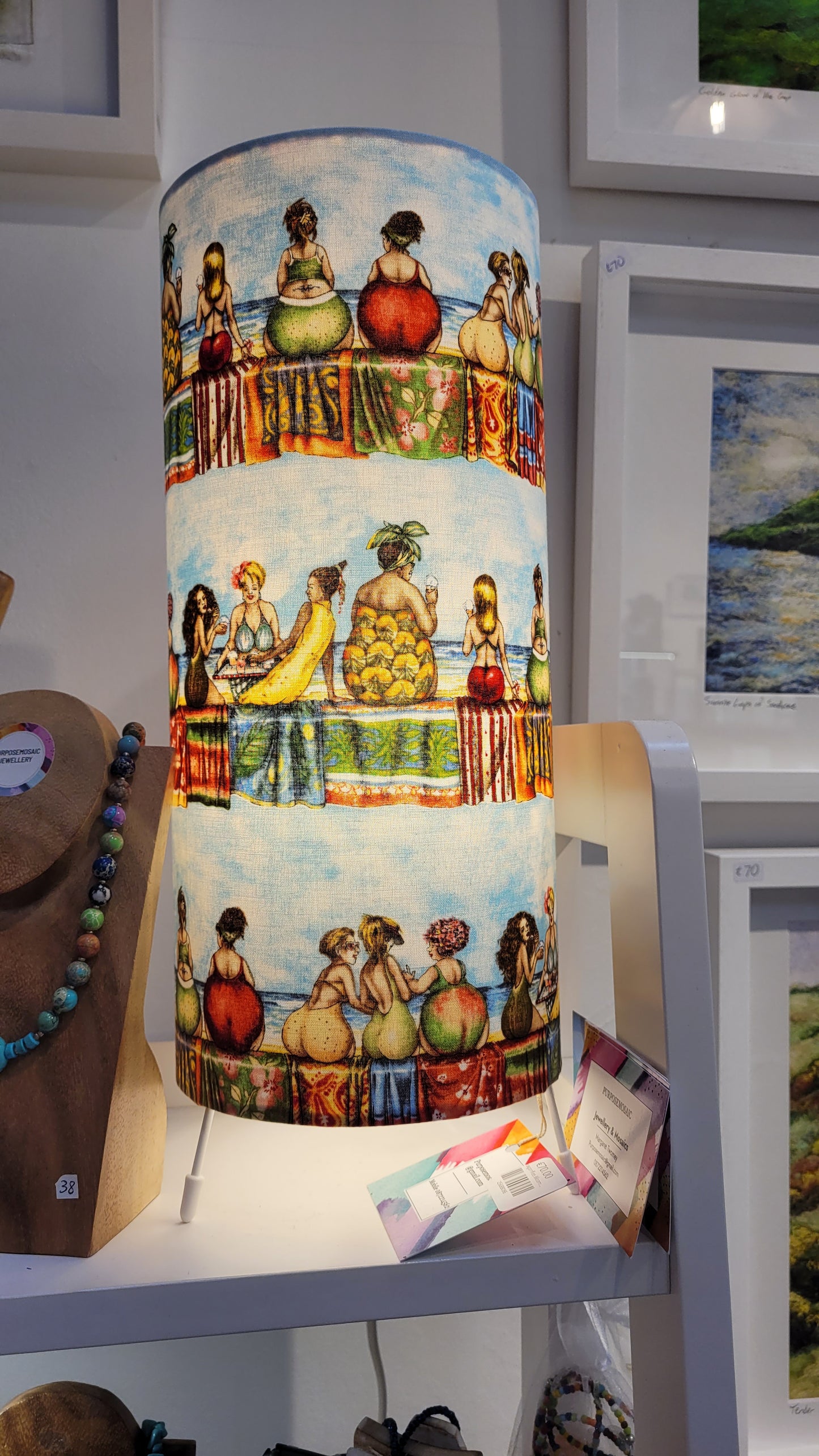Bathing Ladies Table Lamp