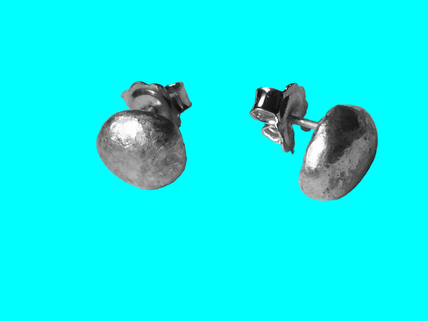Silver Pebble Earrings