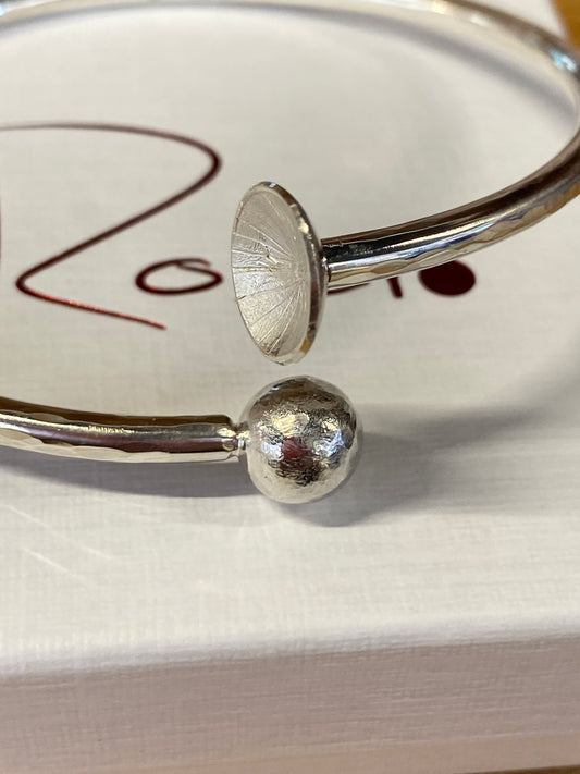 Divergent Collection Ø-Cuff