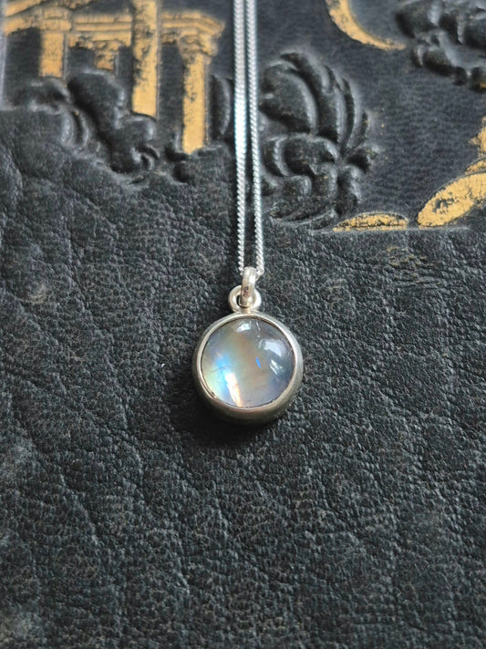 Small round moonstone pendant