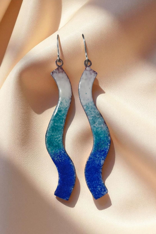 Turquoise Waves