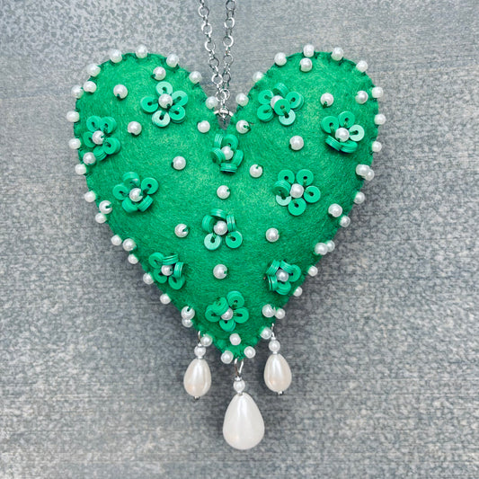 Green Love Heart