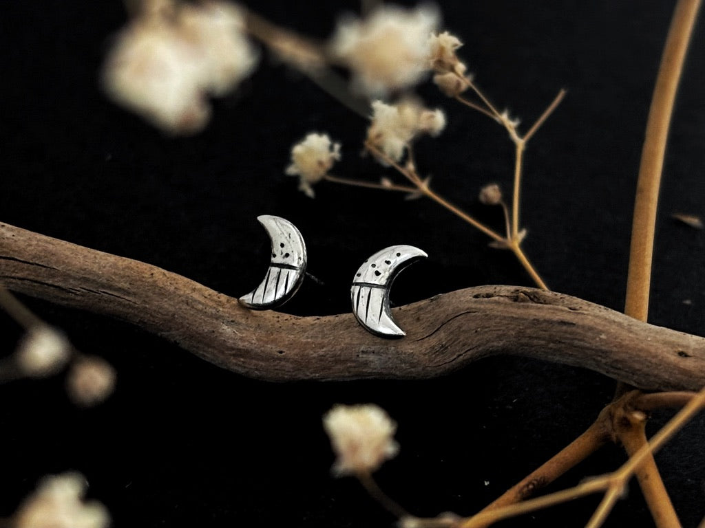 Moon earrings