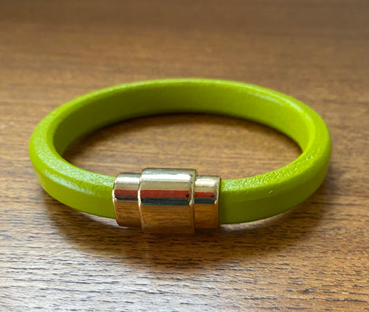 Barcelona Leather Bangle Green