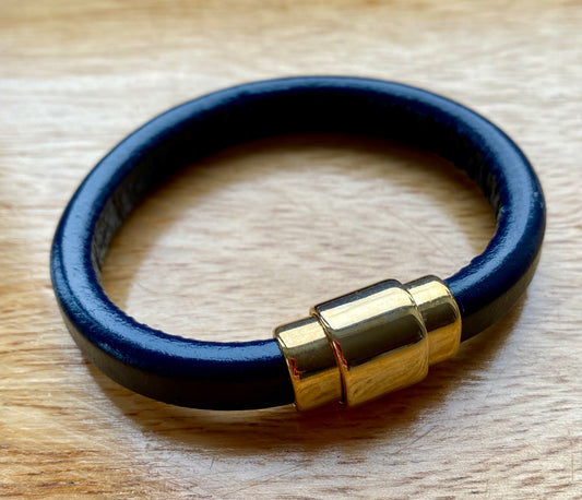 Barcelona Leather Bangle Navy