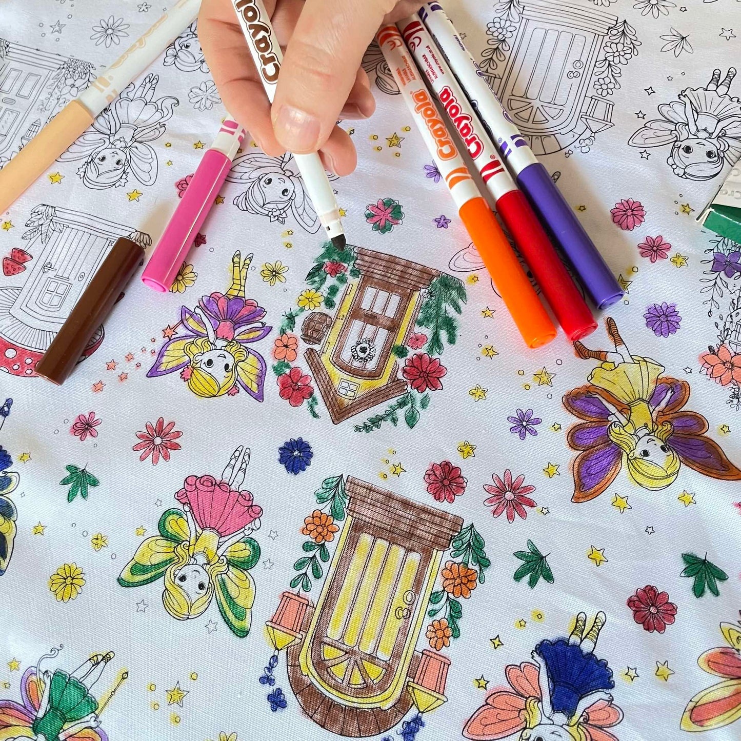 DC Fairytale 'Colour Me' Placemat with 12  Washable | Reversible Colouring Placemat