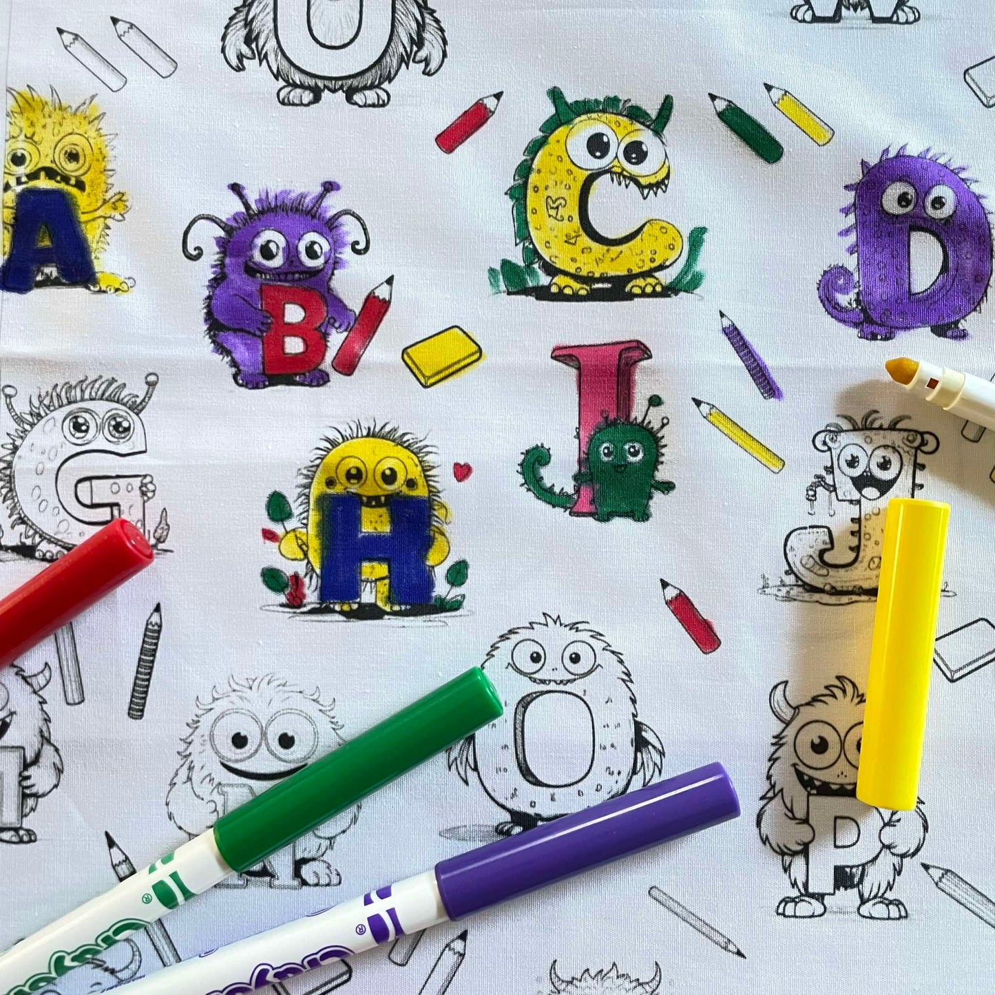Monster Alphabet ‘Colour Me’ Apron with 12 Washable Markers – Reversible, Creative, and Durable Apron for Kids Aged 3-8 | Gift Idea