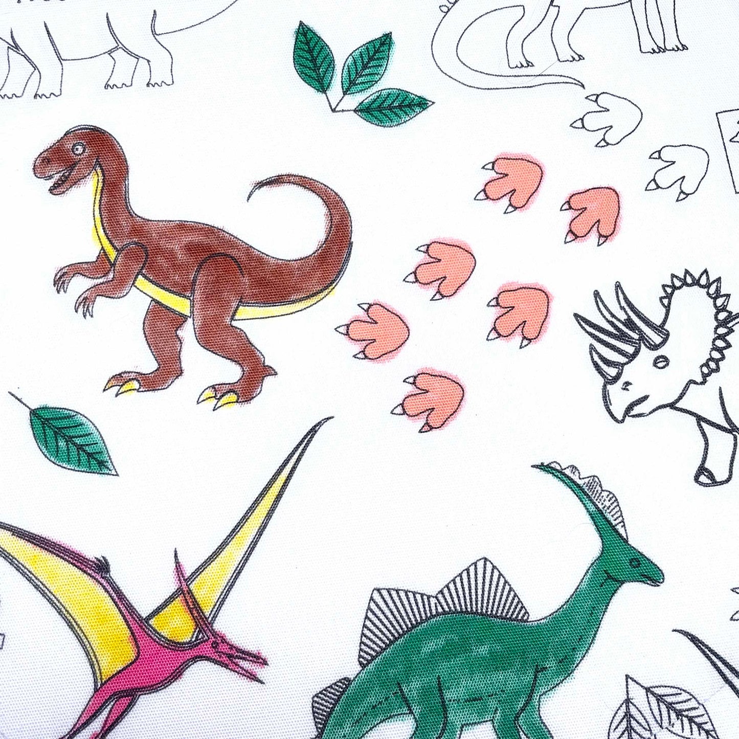 Dinosores ‘Colour Me’ Apron with 12 Washable Markers – Reversible, Creative, and Durable Apron for Kids Aged 3-8 | Gift Idea