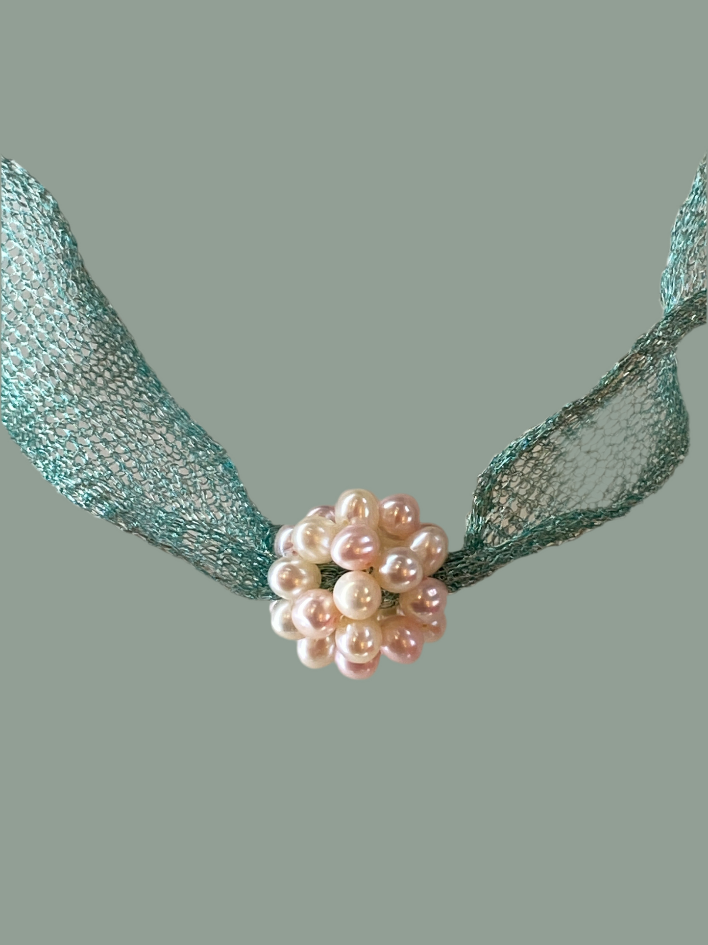 Seaweed Pearl Necklace