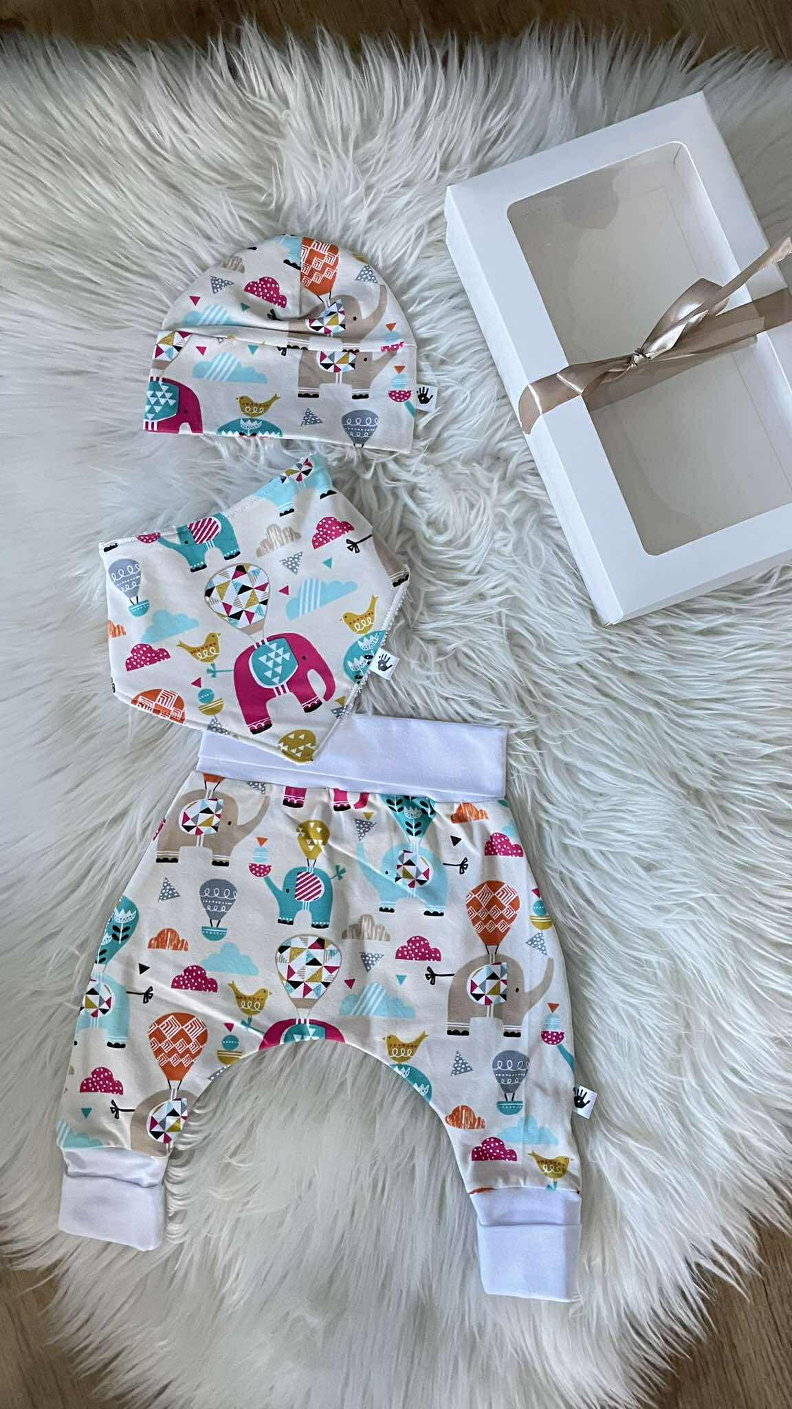 New Baby Gift Set (0/3 Months) – Handmade Limited Edition