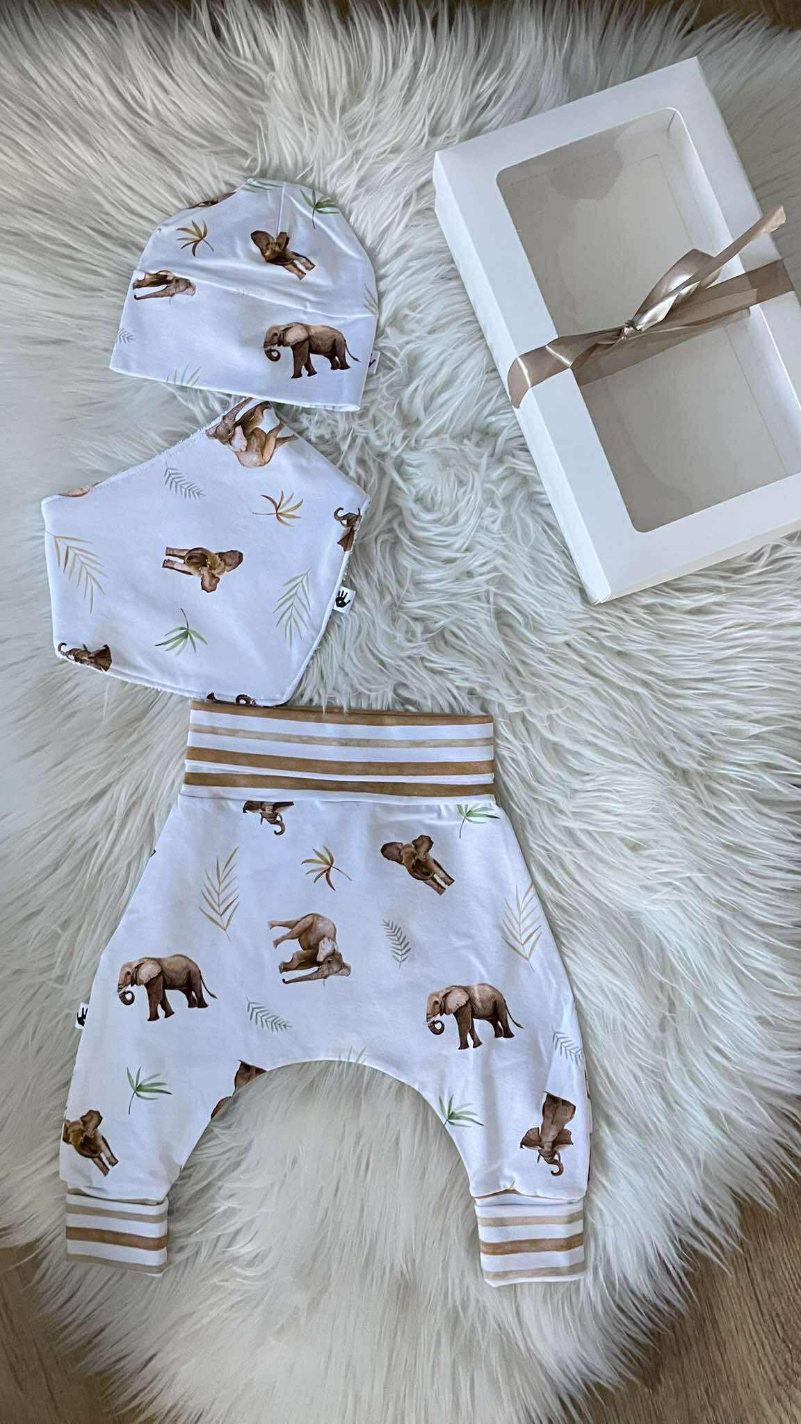 New Baby Gift Set (0/3 Months) – Handmade Limited Edition