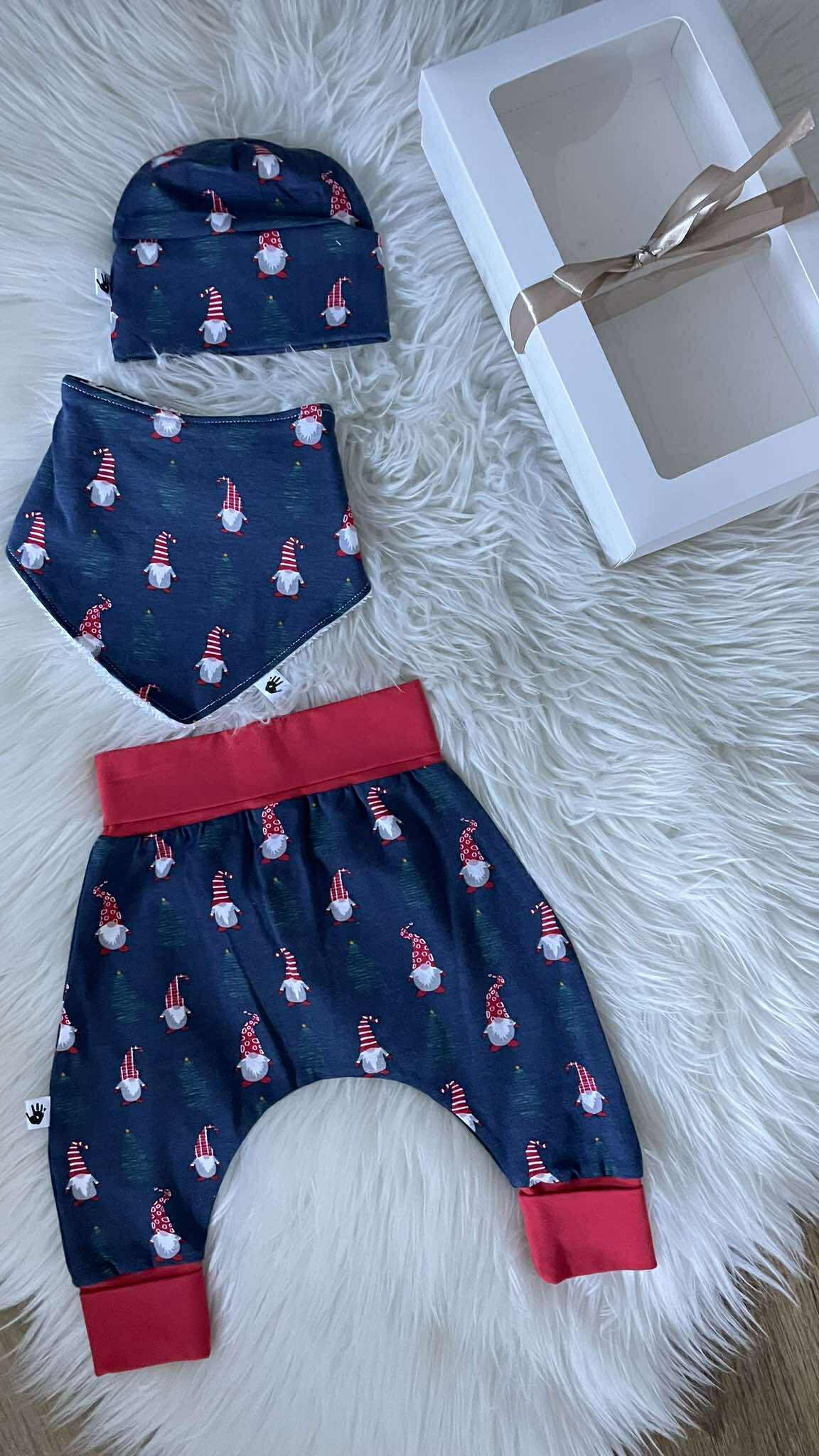 New Baby Gift Set (0/3 Months) – Handmade Limited Edition