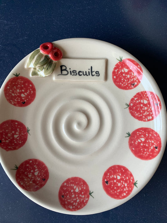 Biscuit plate red