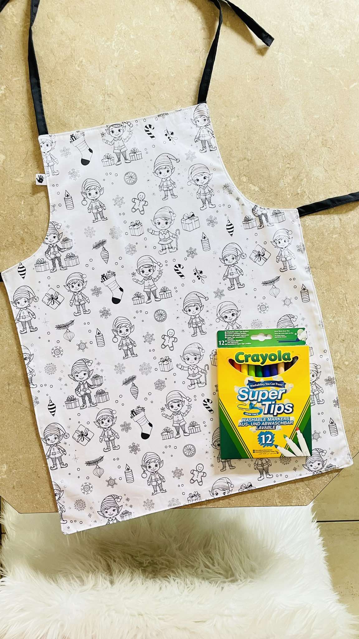Elf  ‘Colour Me’ Apron with 12 Washable Markers – Reversible, Creative, and Durable Apron for Kids Aged 3-8 | Gift Idea