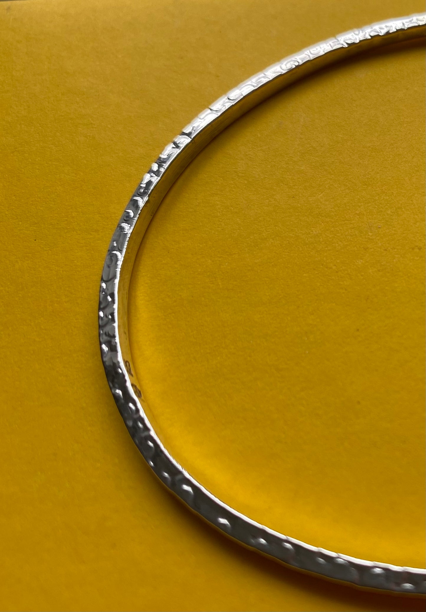 Golden Pebbles Oval Bangle