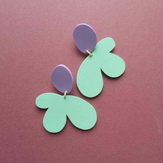 BLOOM dangles