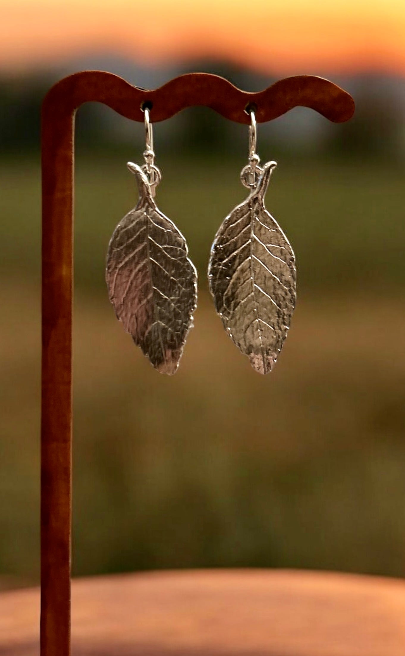 Large rose leaf leaf earrings