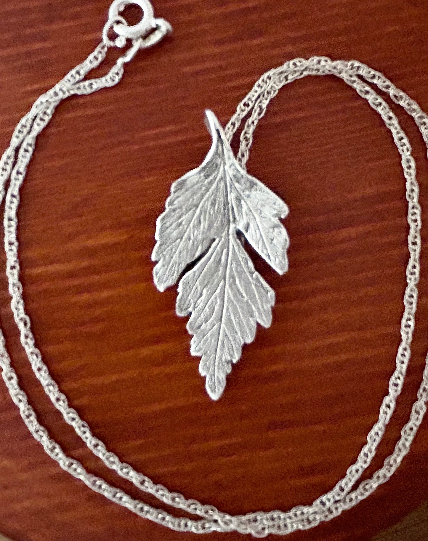 Herb Robert leaf pendant necklace