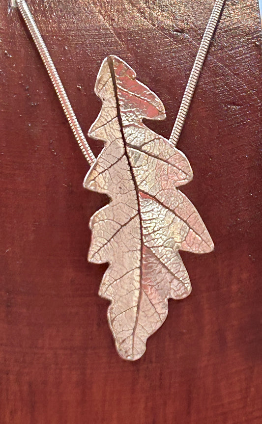 Oak leaf pendant