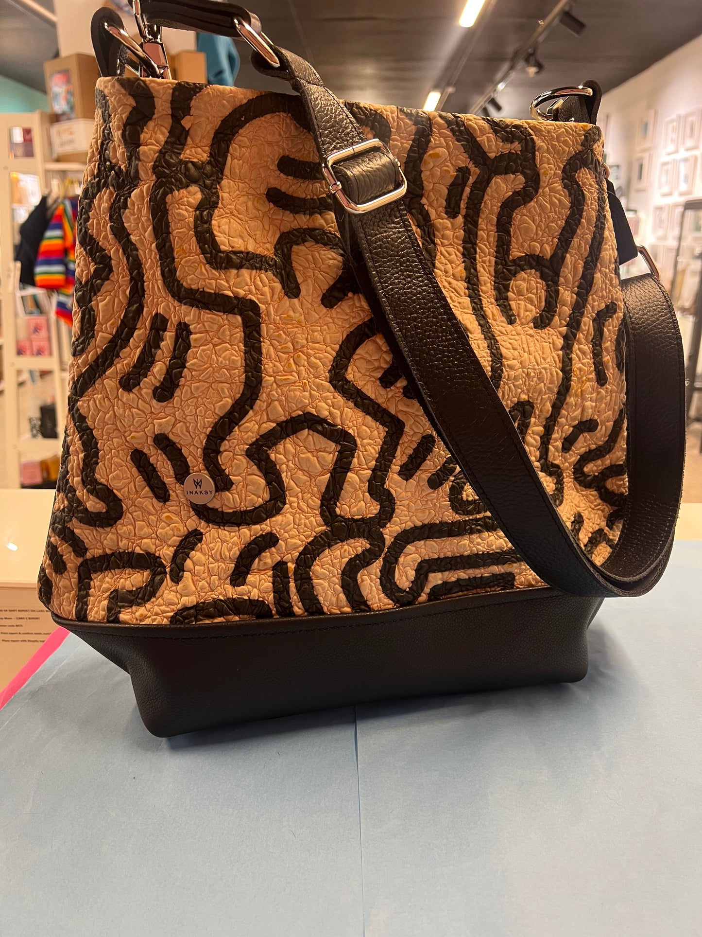 Trapeze bag