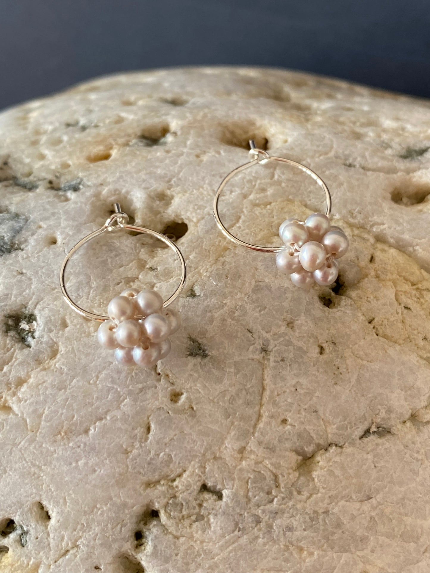 Gleaming Water Pearl Loop Earrings