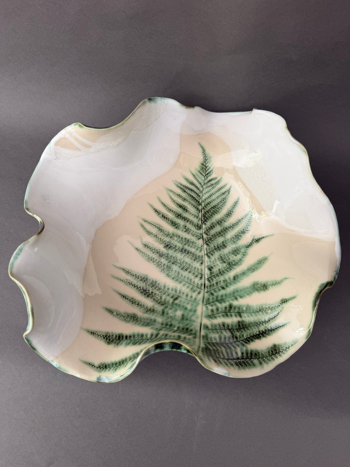 Large ceramic fern bowl