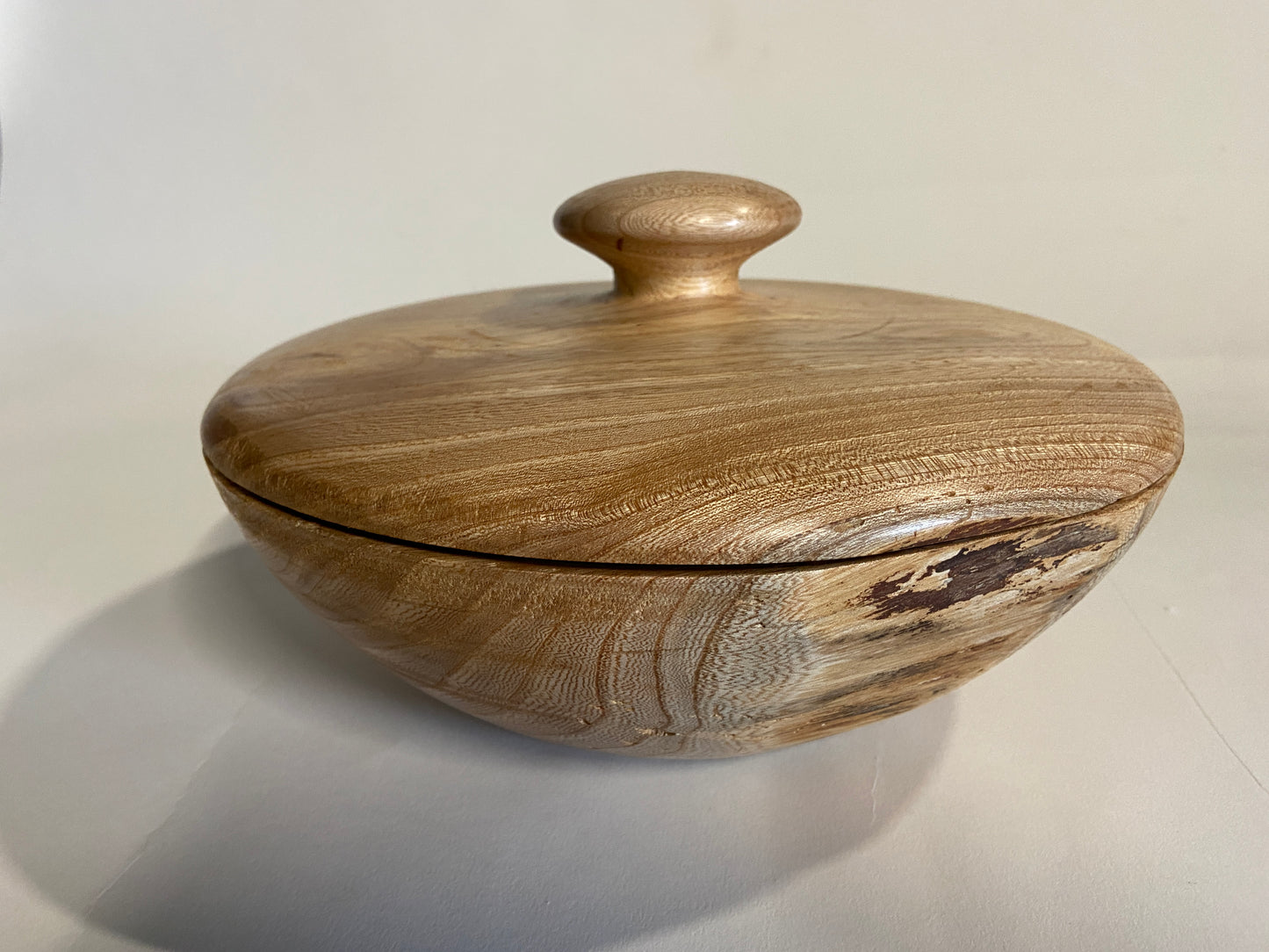 Elm bowl with lid