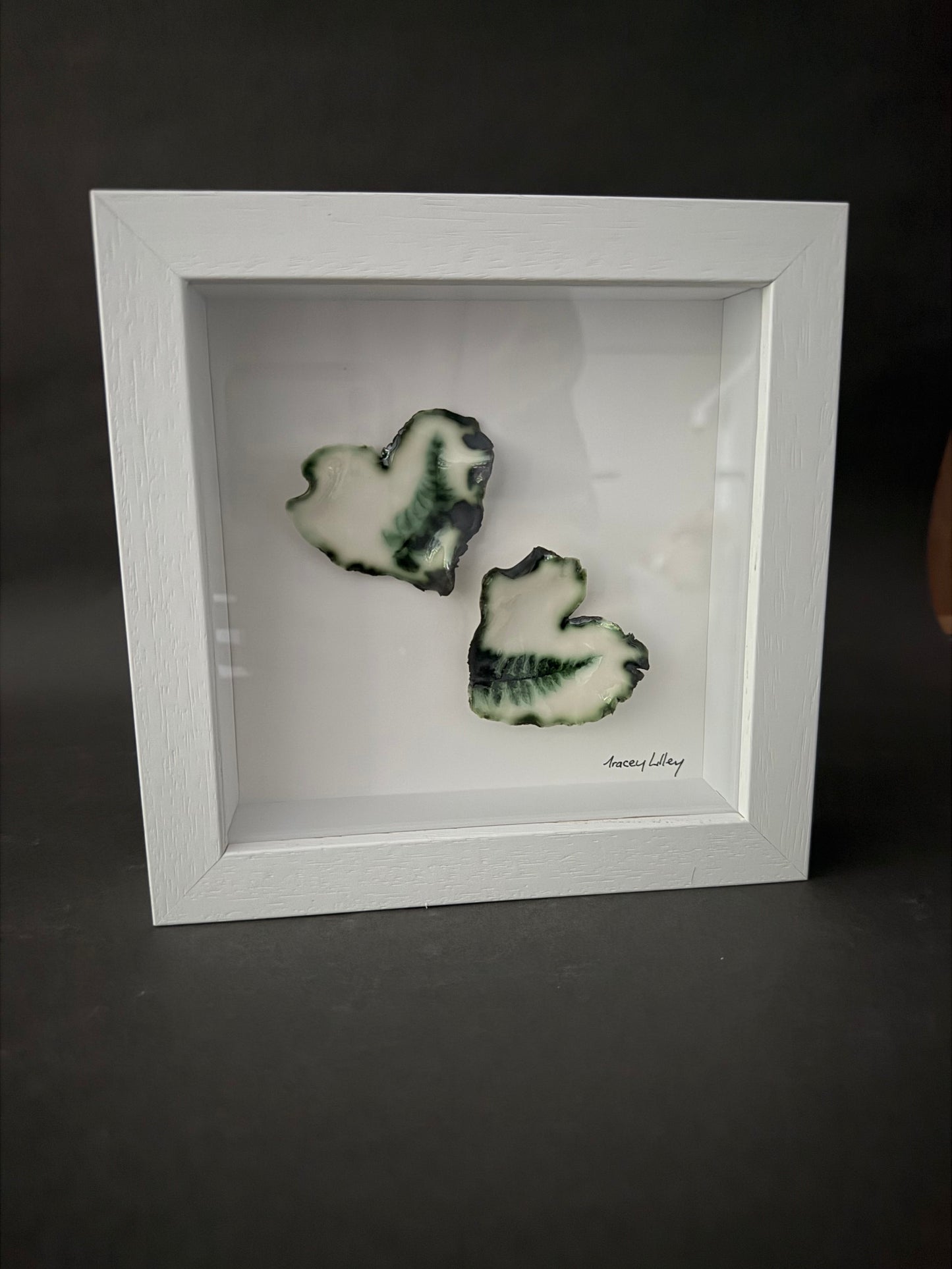 porcelain heart frame small white