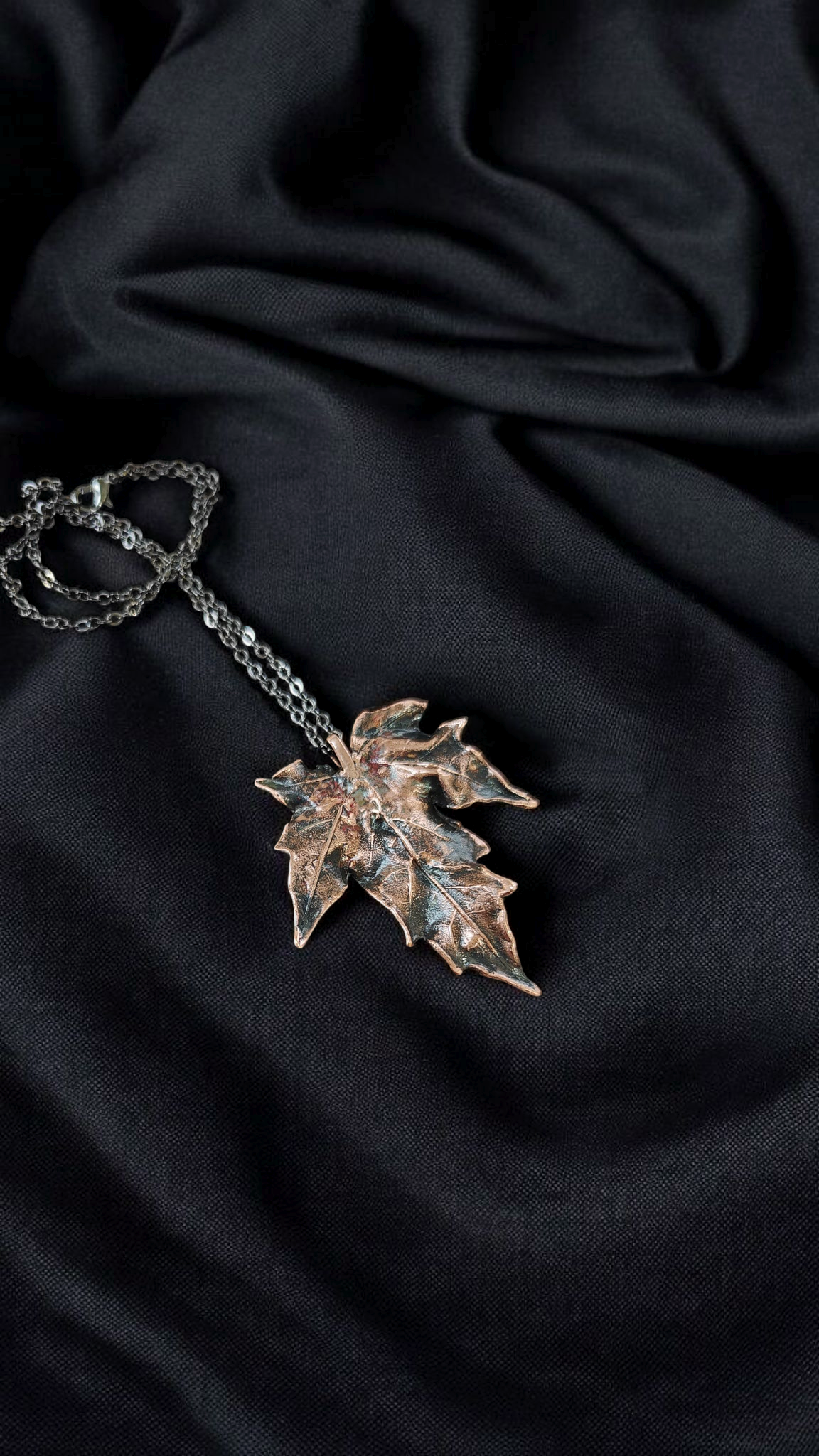 Copper Pendant “Maple Shadow”